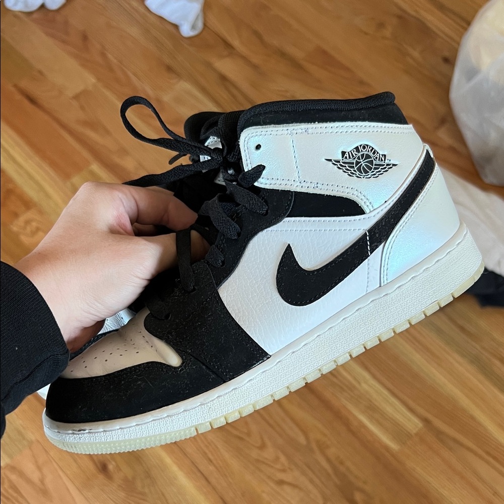 Jordan Mid Diamond
